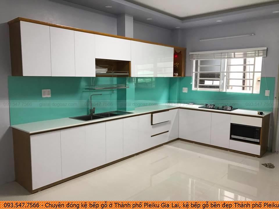 Chuyên đóng kệ bếp gỗ ở Thành phố Pleiku Gia Lai, kệ bếp gỗ bền đẹp Thành phố Pleiku Gia Lai chuyên nghiệp liên hệ 093.54.77.566