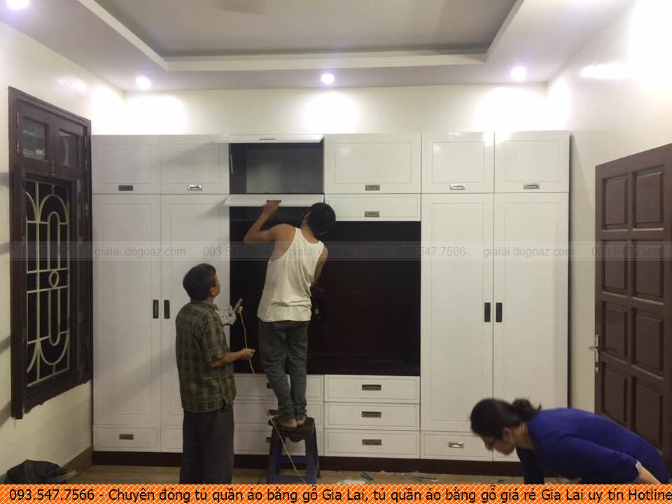 chuyen-dong-tu-quan-ao-bang-go-gia-lai-tu-quan-ao-bang-go-gia-re-gia-lai-uy-tin-hotline-0935477566_3