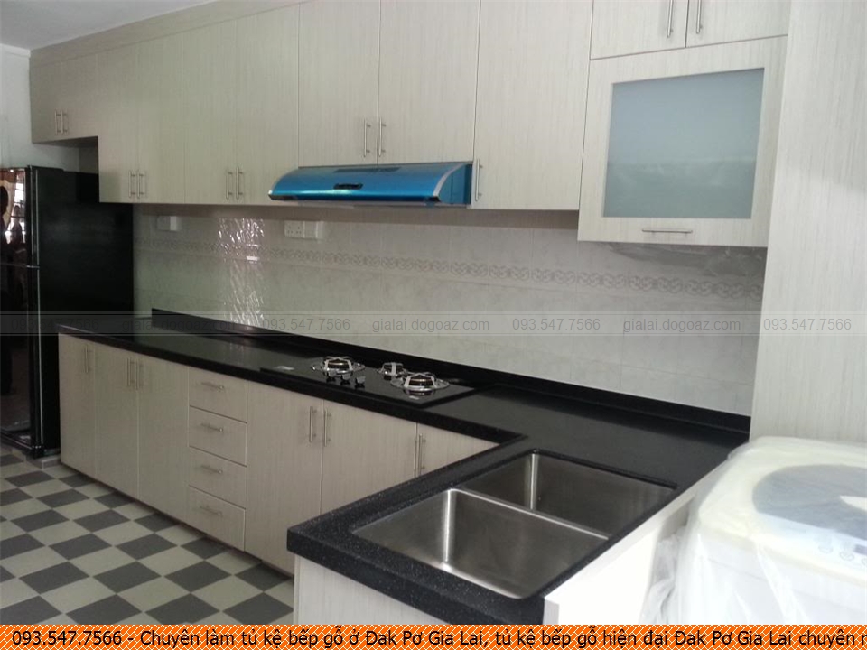 Chuyên làm tủ kệ bếp gỗ ở Đak Pơ Gia Lai, tủ kệ bếp gỗ hiện đại Đak Pơ Gia Lai chuyên nghiệp Hotline 09.3547.7566
