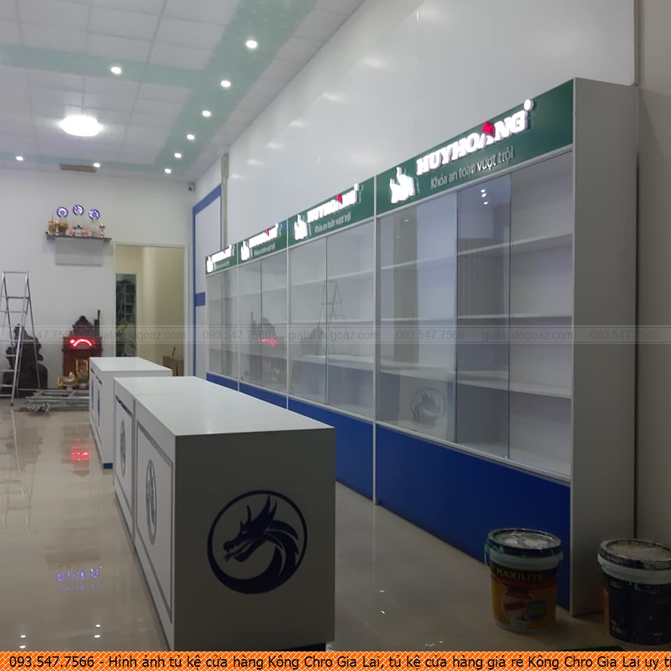 hinh-anh-tu-ke-cua-hang-kong-chro-gia-lai-tu-ke-cua-hang-gia-re-kong-chro-gia-lai-uy-tin-goi-sdt-0935477566