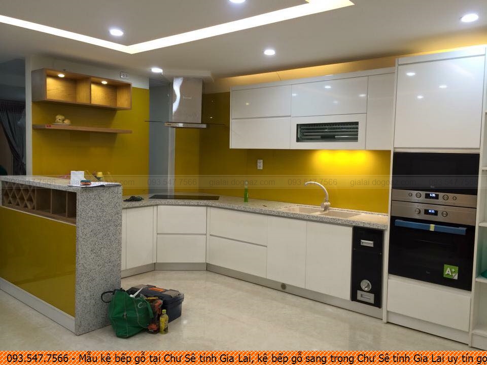 Mẫu kệ bếp gỗ tại Chư Sê tỉnh Gia Lai, kệ bếp gỗ sang trọng Chư Sê tỉnh Gia Lai uy tín gọi Hotline 093-547-7566