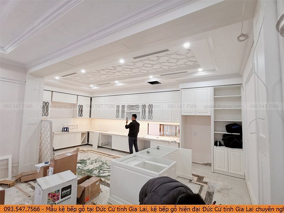 Mẫu kệ bếp gỗ tại Đức Cử tỉnh Gia Lai, kệ bếp gỗ hiện đại Đức Cử tỉnh Gia Lai chuyên nghiệp liên hệ Hotline 09.3547.7566