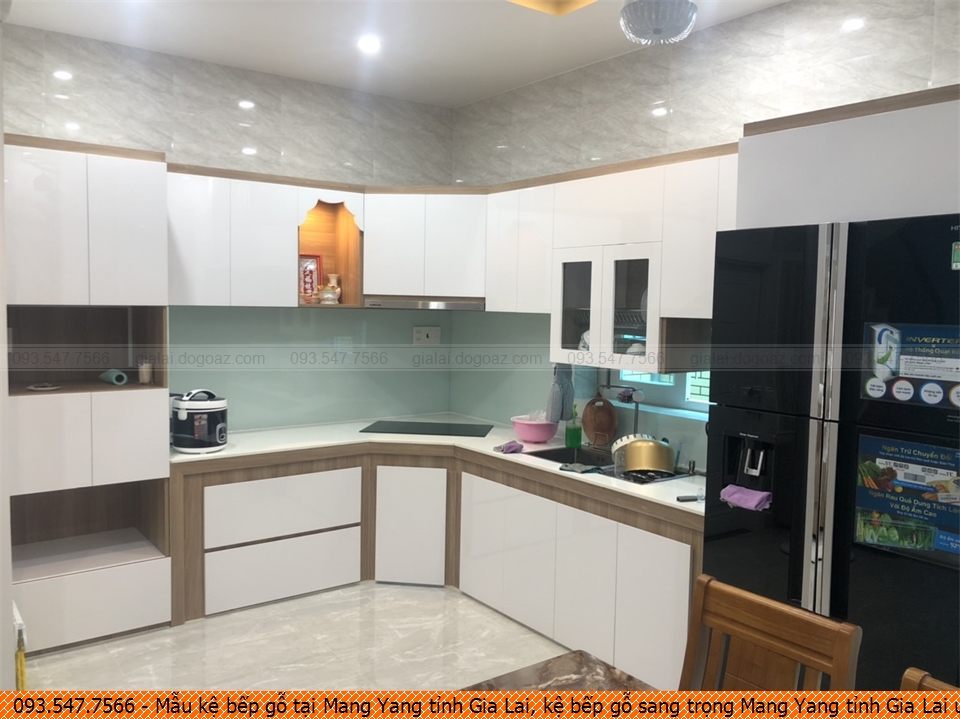 Mẫu kệ bếp gỗ tại Mang Yang tỉnh Gia Lai, kệ bếp gỗ sang trọng Mang Yang tỉnh Gia Lai uy tín Hotline 093.547.7566