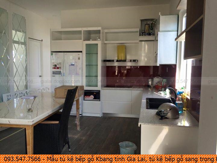 Mẫu tủ kệ bếp gỗ Kbang tỉnh Gia Lai, tủ kệ bếp gỗ sang trọng Kbang tỉnh Gia Lai uy tín liên hệ SĐT 09.3547.7566