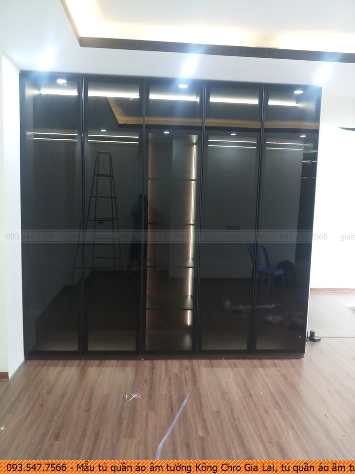 Mẫu tủ quần áo âm tường Kông Chro Gia Lai, tủ quần áo âm tường bền đẹp Kông Chro Gia Lai chuyên nghiệp liên hệ Hotline 09.3547.7566