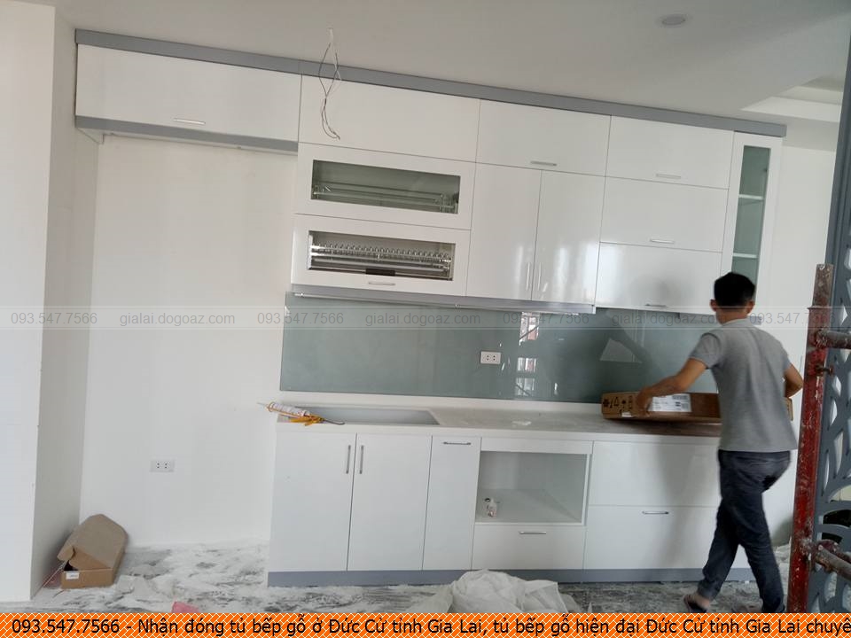 Nhận đóng tủ bếp gỗ ở Đức Cử tỉnh Gia Lai, tủ bếp gỗ hiện đại Đức Cử tỉnh Gia Lai chuyên nghiệp gọi 093.54.77.566