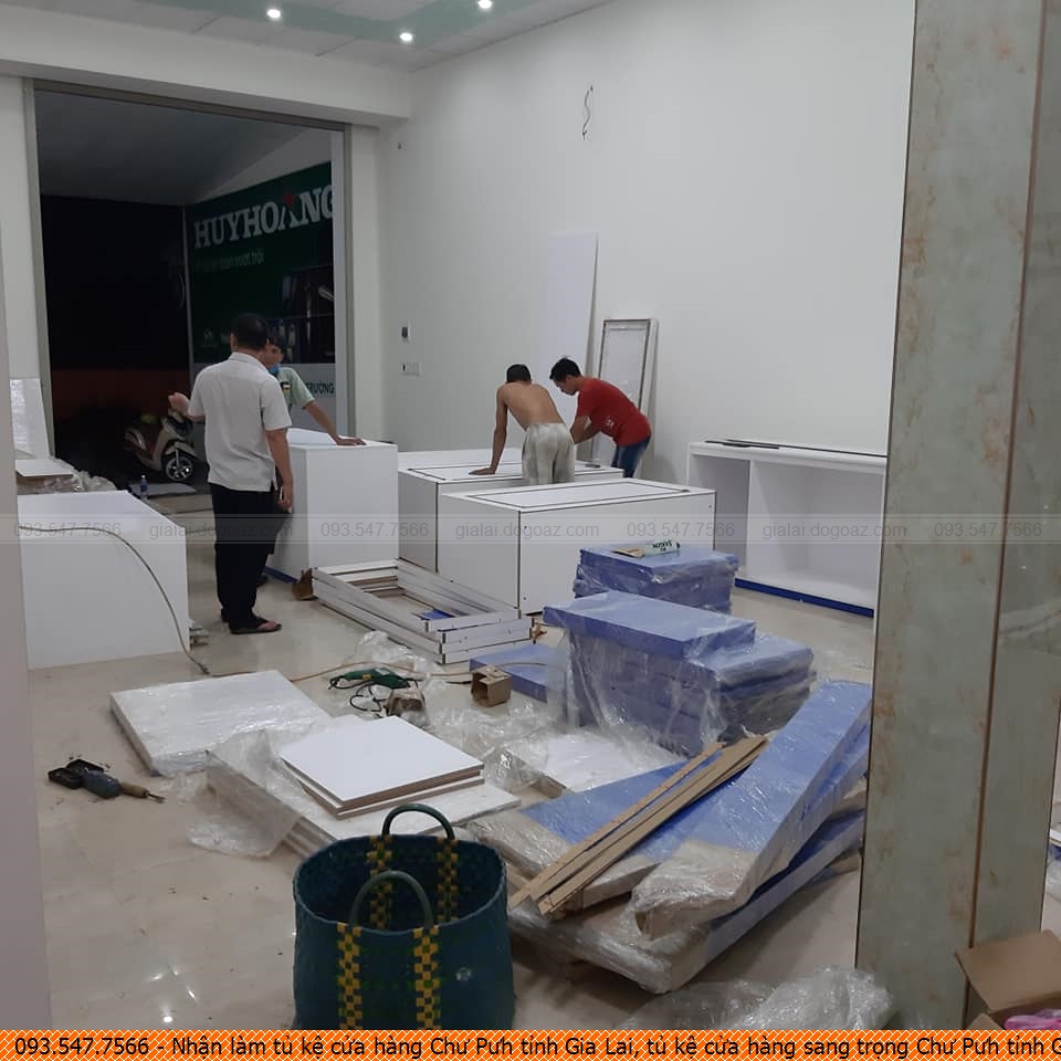 Nhận làm tủ kệ cửa hàng Chư Pưh tỉnh Gia Lai, tủ kệ cửa hàng sang trọng Chư Pưh tỉnh Gia Lai uy tín liên hệ 093.547.7566