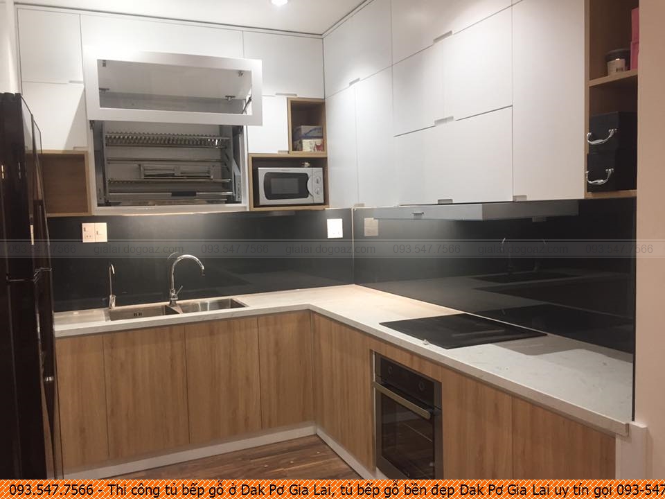 Thi công tủ bếp gỗ ở Đak Pơ Gia Lai, tủ bếp gỗ bền đẹp Đak Pơ Gia Lai uy tín gọi 093-547-7566