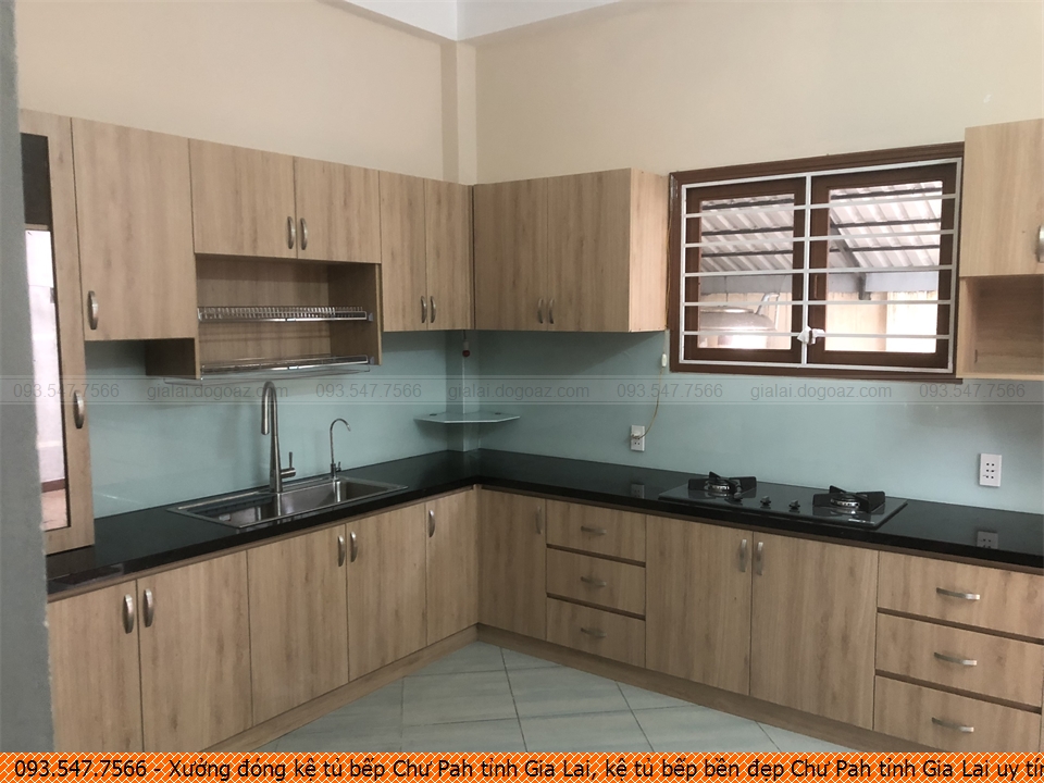 Xưởng đóng kệ tủ bếp Chư Pah tỉnh Gia Lai, kệ tủ bếp bền đẹp Chư Pah tỉnh Gia Lai uy tín Hotline 09.3547.7566