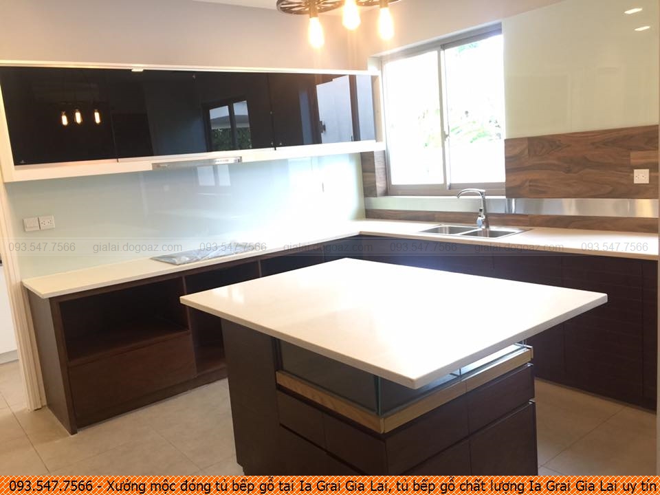 Xưởng mộc đóng tủ bếp gỗ tại Ia Grai Gia Lai, tủ bếp gỗ chất lượng Ia Grai Gia Lai uy tín gọi SĐT 09.3547.7566