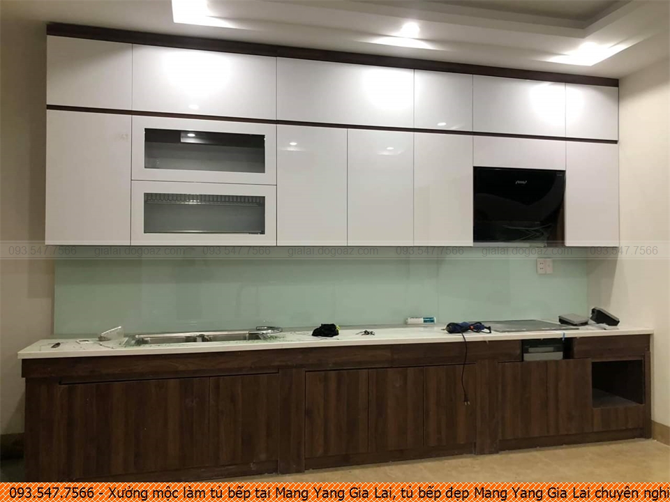 Xưởng mộc làm tủ bếp tại Mang Yang Gia Lai, tủ bếp đẹp Mang Yang Gia Lai chuyên nghiệp 093.54.77.566