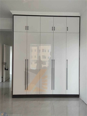 chuyen-dong-tu-quan-ao-tai-mang-yang-tinh-gia-lai-tu-quan-ao-dep-mang-yang-tinh-gia-lai-uy-tin-lien-he-hotline-0935477566