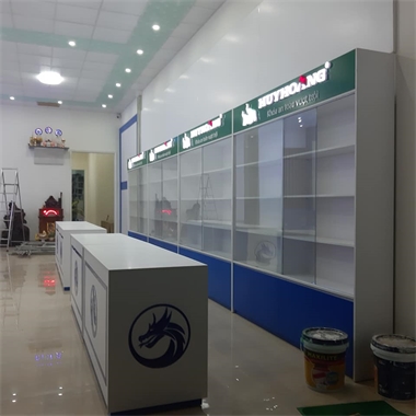 hinh-anh-tu-ke-cua-hang-kong-chro-gia-lai-tu-ke-cua-hang-gia-re-kong-chro-gia-lai-uy-tin-goi-sdt-0935477566