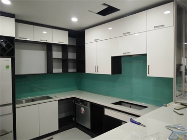 nhan-lam-ke-tu-bep-o-thanh-pho-pleiku-tinh-gia-lai-ke-tu-bep-dep-thanh-pho-pleiku-tinh-gia-lai-uy-tin-sdt-0935477566