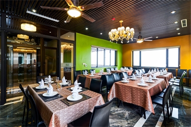 nhan-lam-phong-ngu-tinh-gia-lai-phong-ngu-sang-trong-tinh-gia-lai-chuyen-nghiep-goi-sdt-0935477566