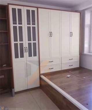 xuong-moc-lam-tu-quan-ao-go-tai-pleiku-tinh-gia-lai-tu-quan-ao-go-dep-pleiku-tinh-gia-lai-uy-tin-lien-he-sdt-0935477566